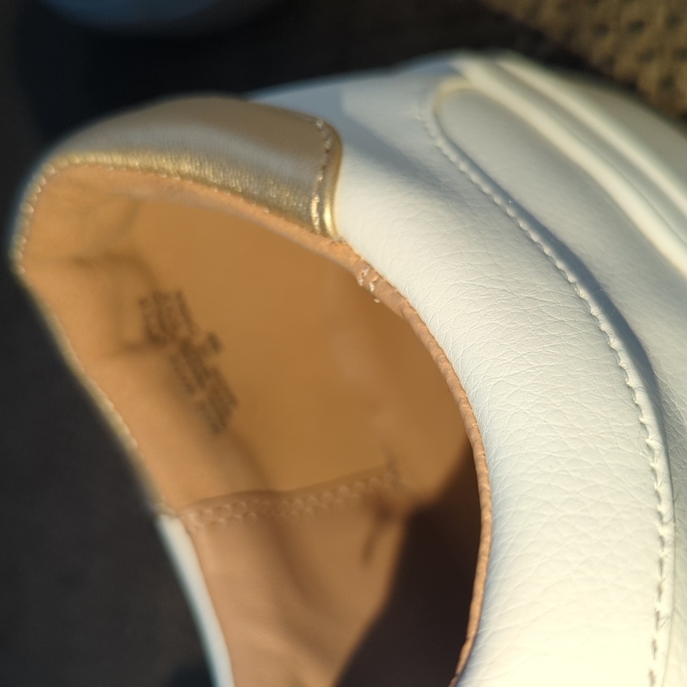 White Lace-Up LOFT Sneakers with Champagne Accents, Sz 9 - Picture 4 of 7